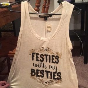 Cute tank top NWT! Size small.
